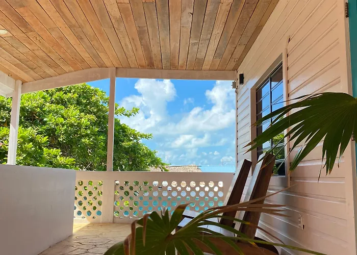 La Casa De Paz San Pedro (Ambergris Caye)